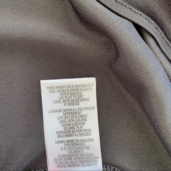 BCBG Maxazria cocktail dress with empire waist, midi length, stretch, popover - Picture 7 of 8